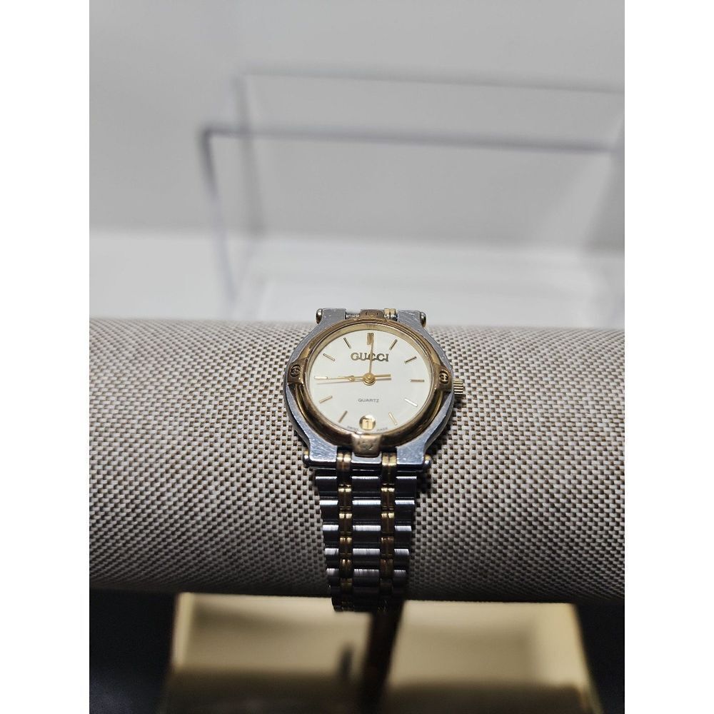 Gucci 9000L Vintage Ladies Ivory Face Watch - Picture 4 of 9